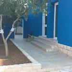 Fly