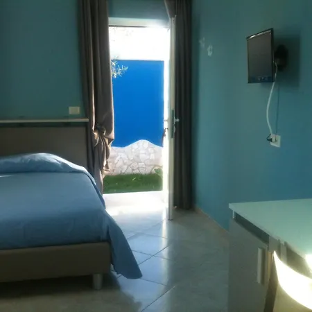Fly Bed & Breakfast 3*
