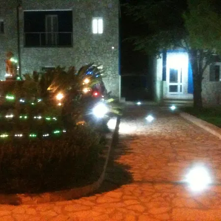 Bed & Breakfast Fly 3*
