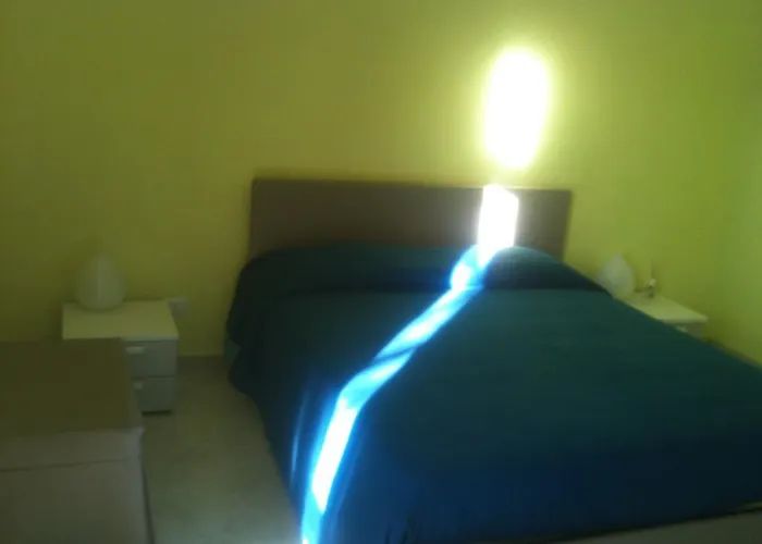 Frühstückspension Fly Bari