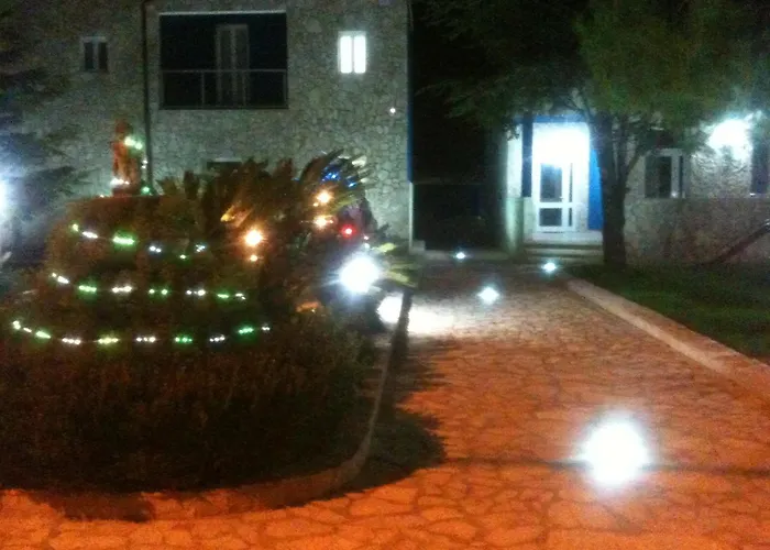 Frühstückspension Fly 3*